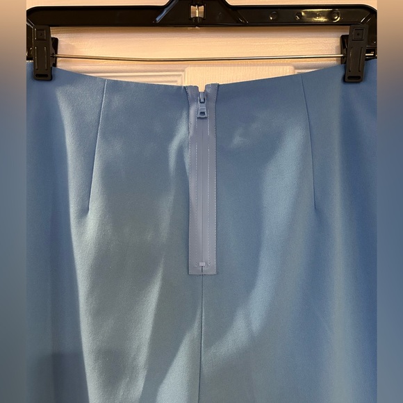 Alice + Olivia Lorinda Super High Waist Ankle Pants - Picture 4 of 7